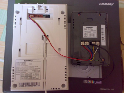 Commax CDV-35H видеодомофон цветной