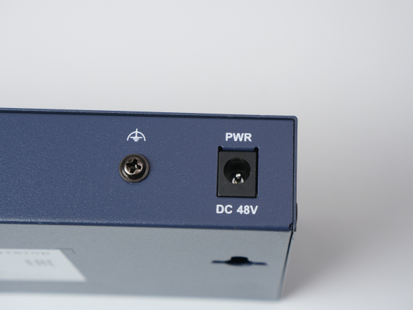 iFLOW F-SW-EU209POE-V/L Неуправляемый коммутатор
